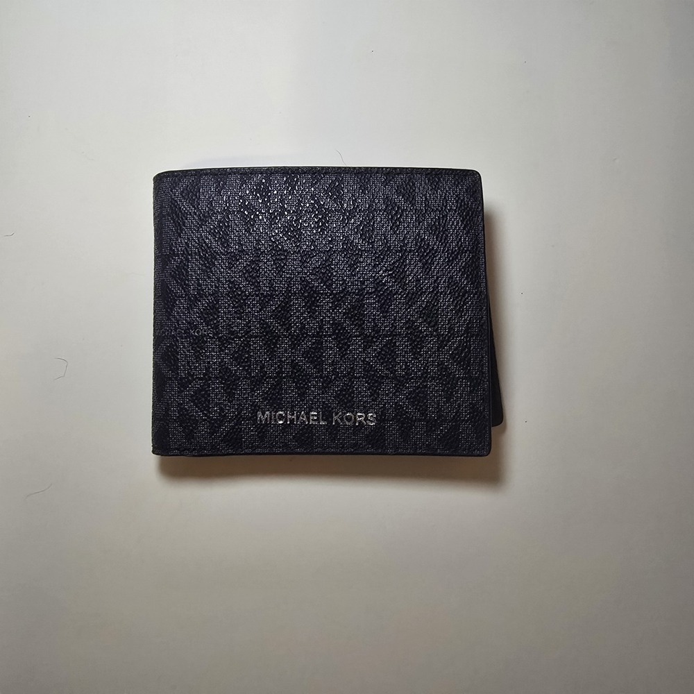 Michael Kors Cooper Navy MK Logo Bifold Wallet Coin Pocket 36U9LCRF3B